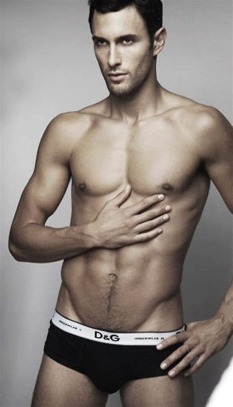 noah mills gay